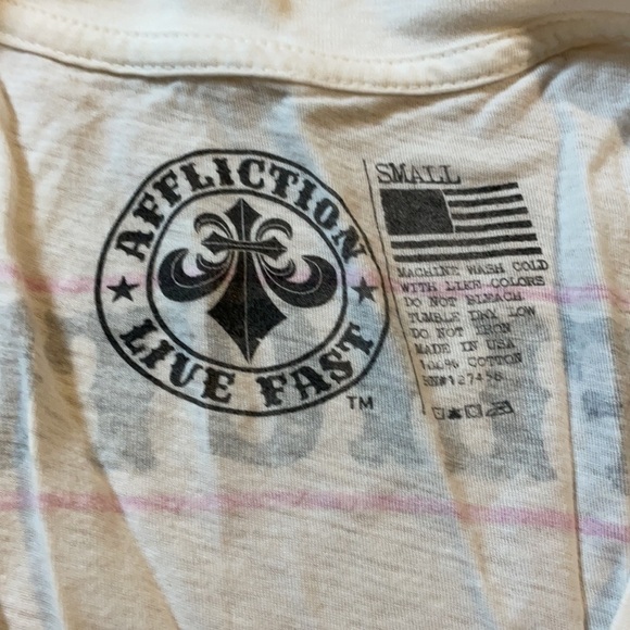 Affliction t shirt - Picture 2 of 5